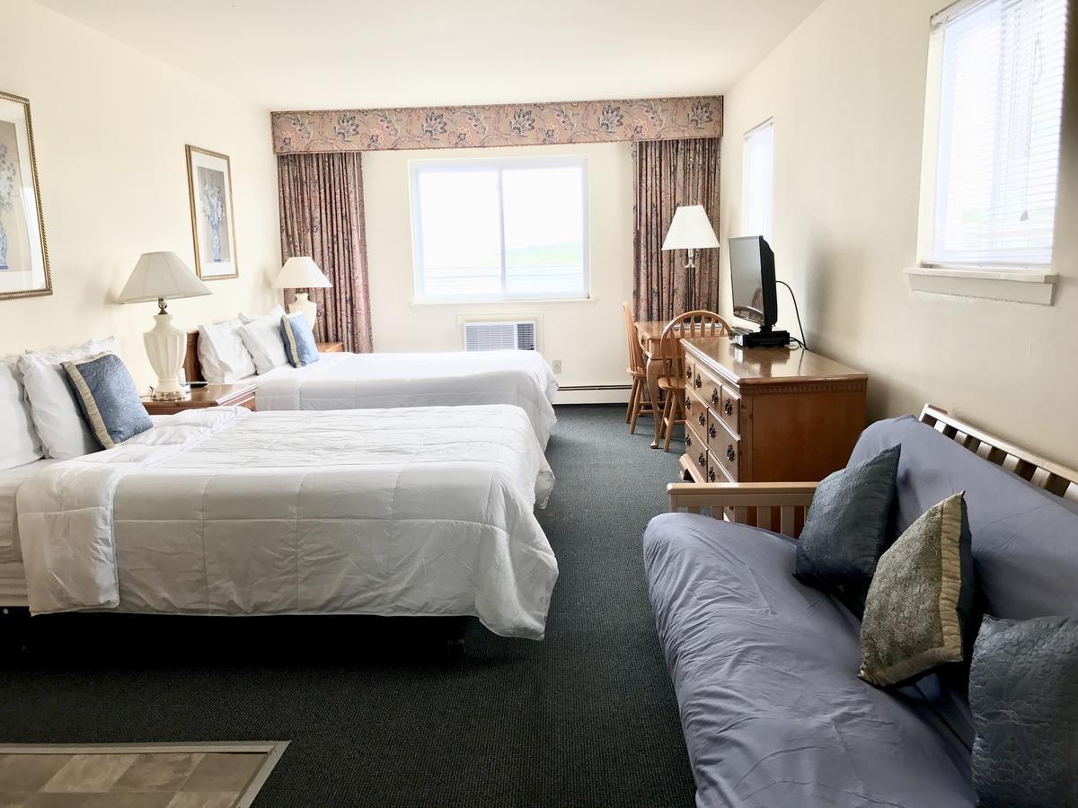 Ocean Surf Resort 몬턱 외부 사진